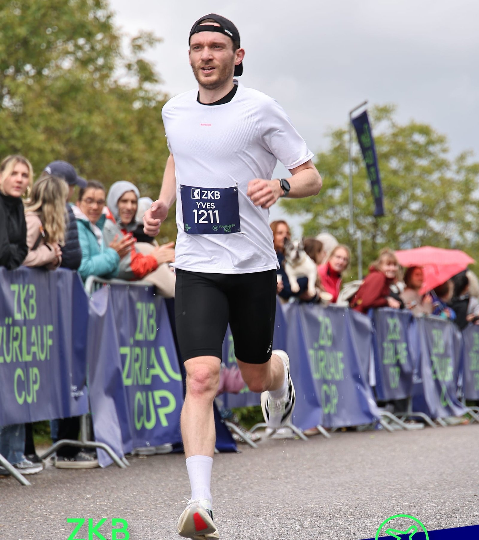 Yves Rogenmoser beim Flughafenlauf 2026